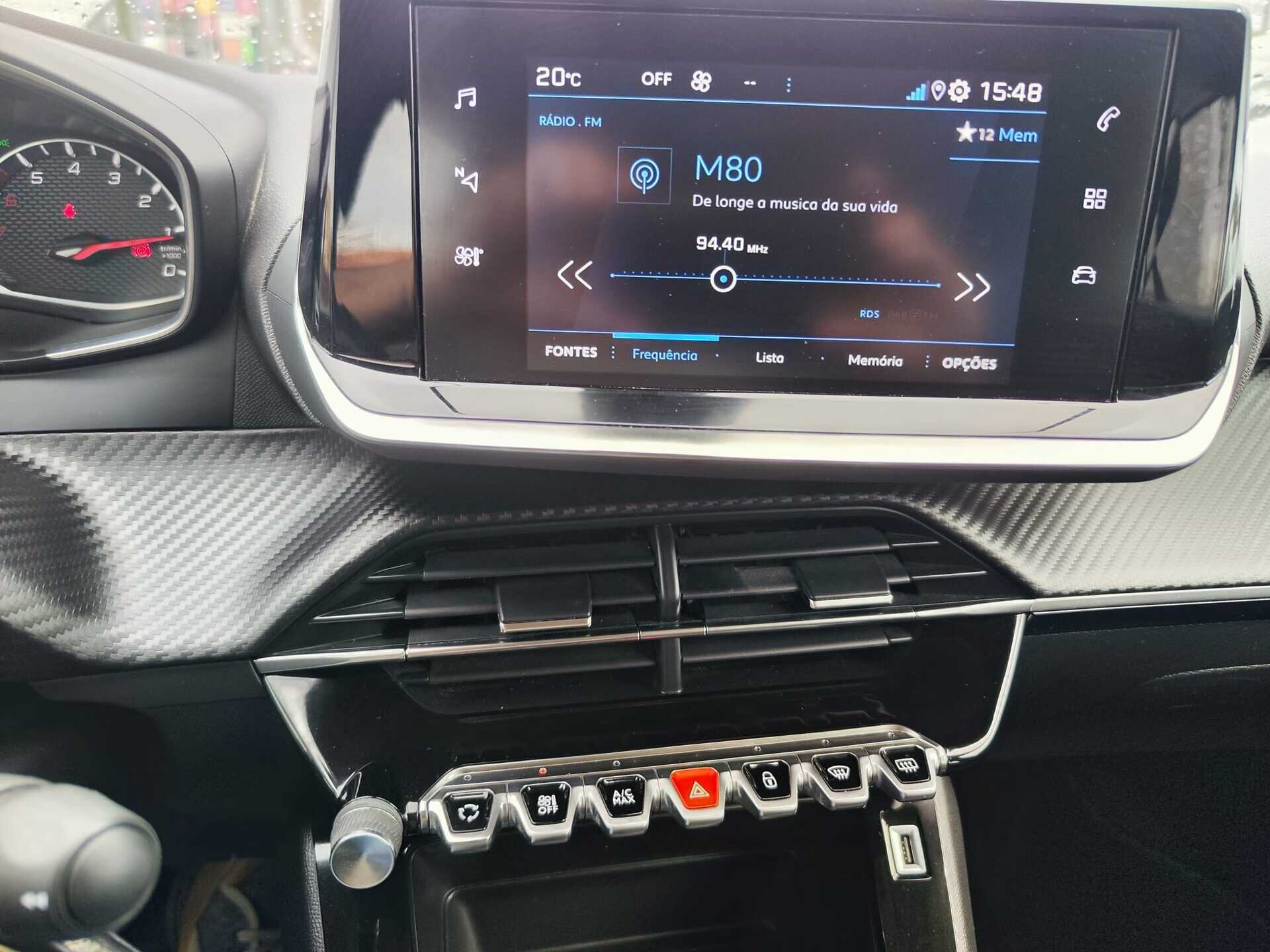 Peugeot 2008 — foto 15