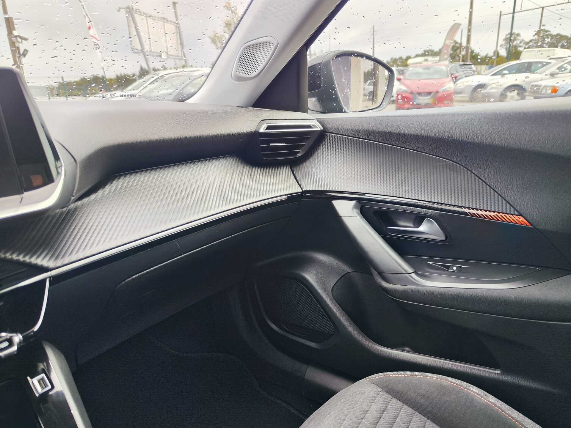 Peugeot 2008 — foto 1