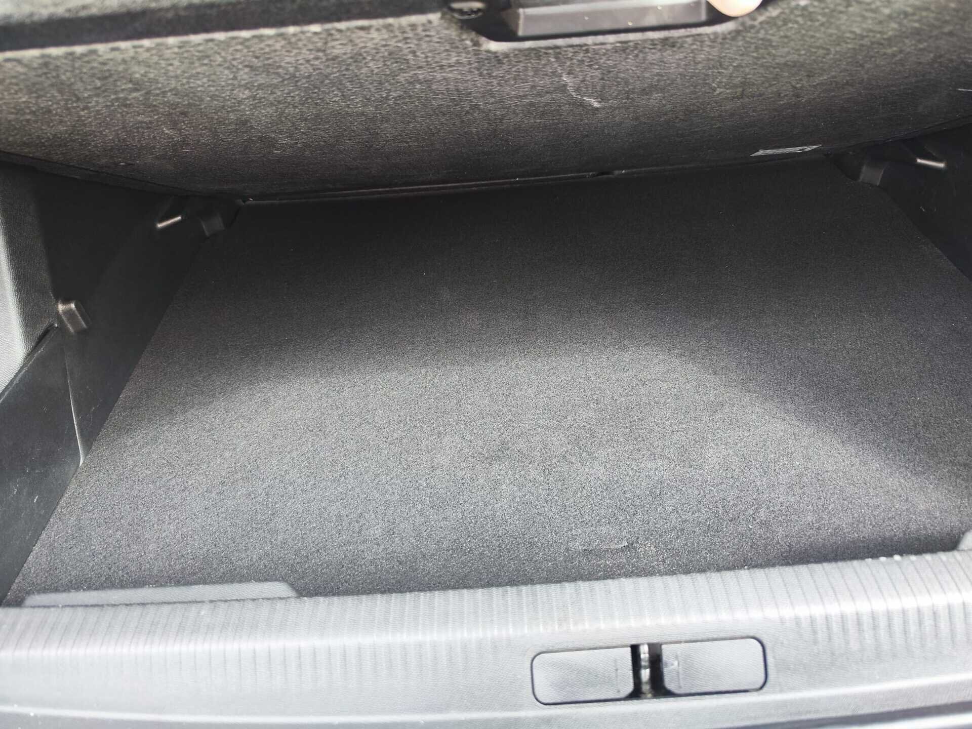 Peugeot 2008 — foto 11
