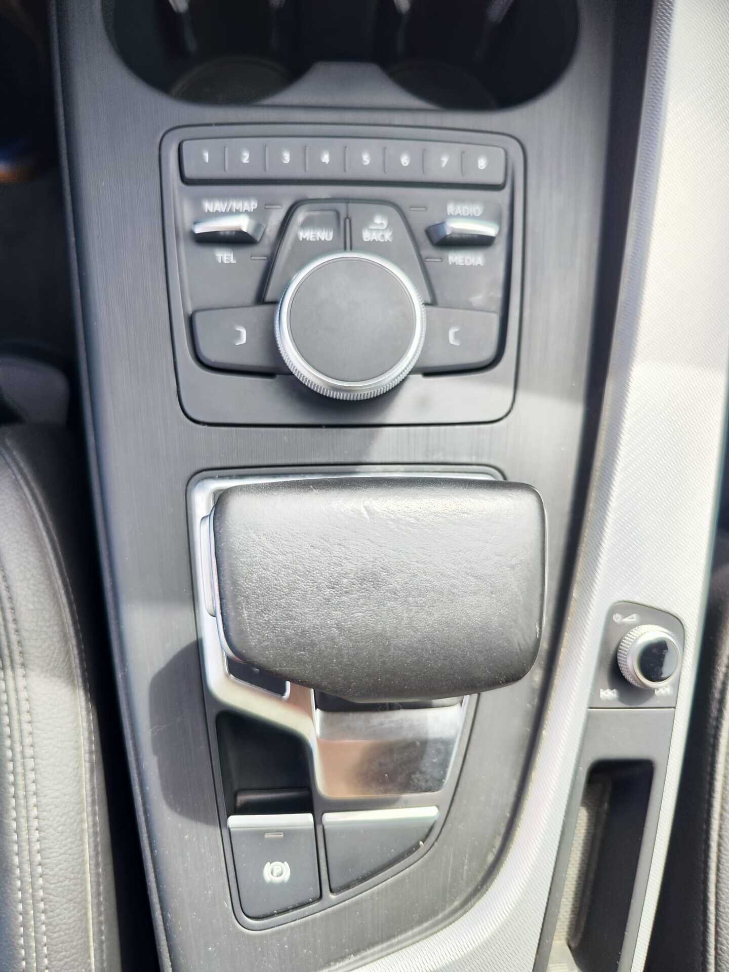 Audi A4 Avant — foto 11